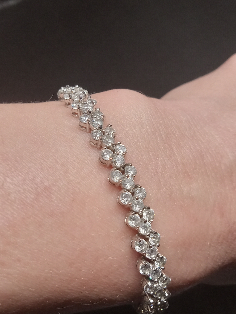 Elegant Silver-Tone Crystal Tennis Bracelet - Clear